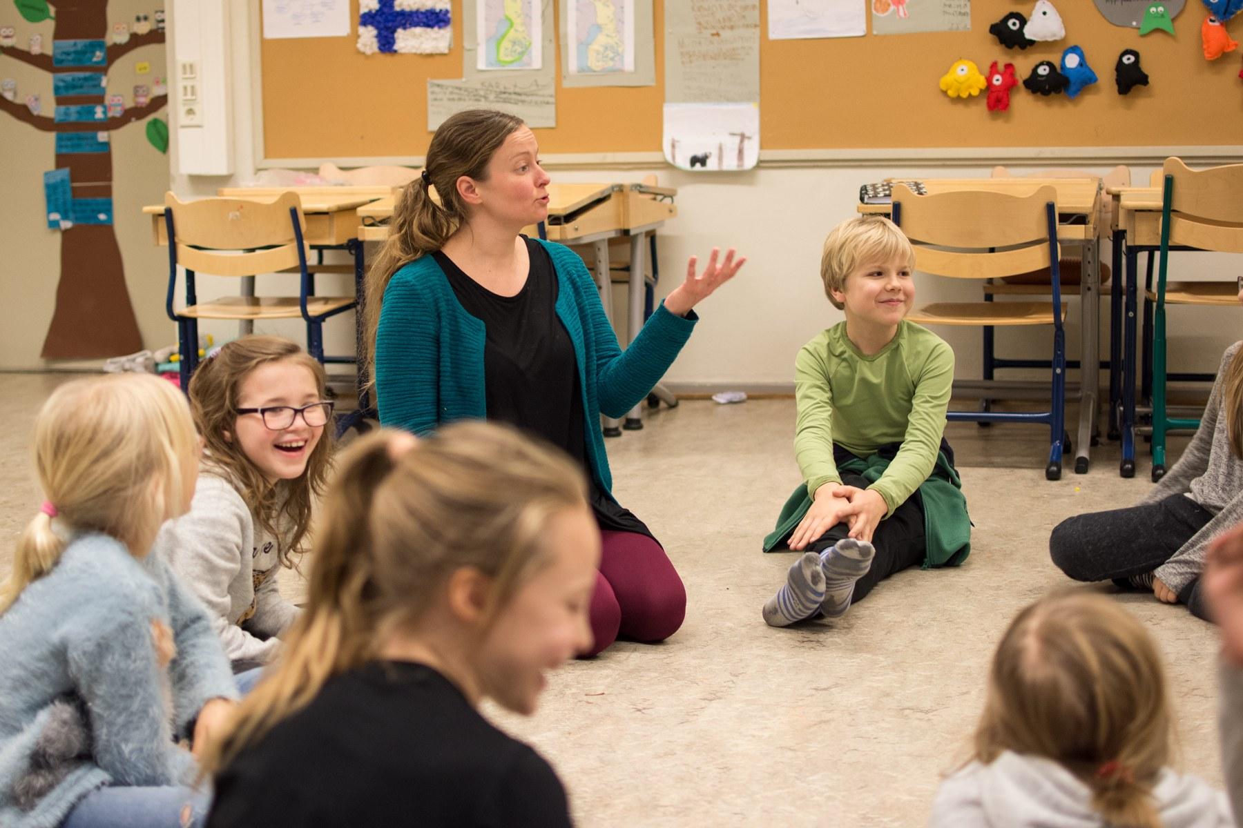 Ohjaaja – tervetuloa vertaistuen pariin!